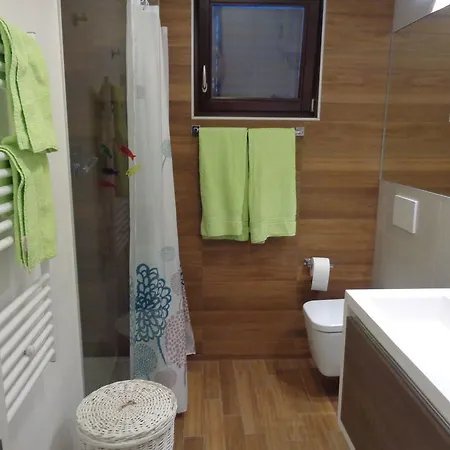 Spacious Near Sea In Holiday home Medulin